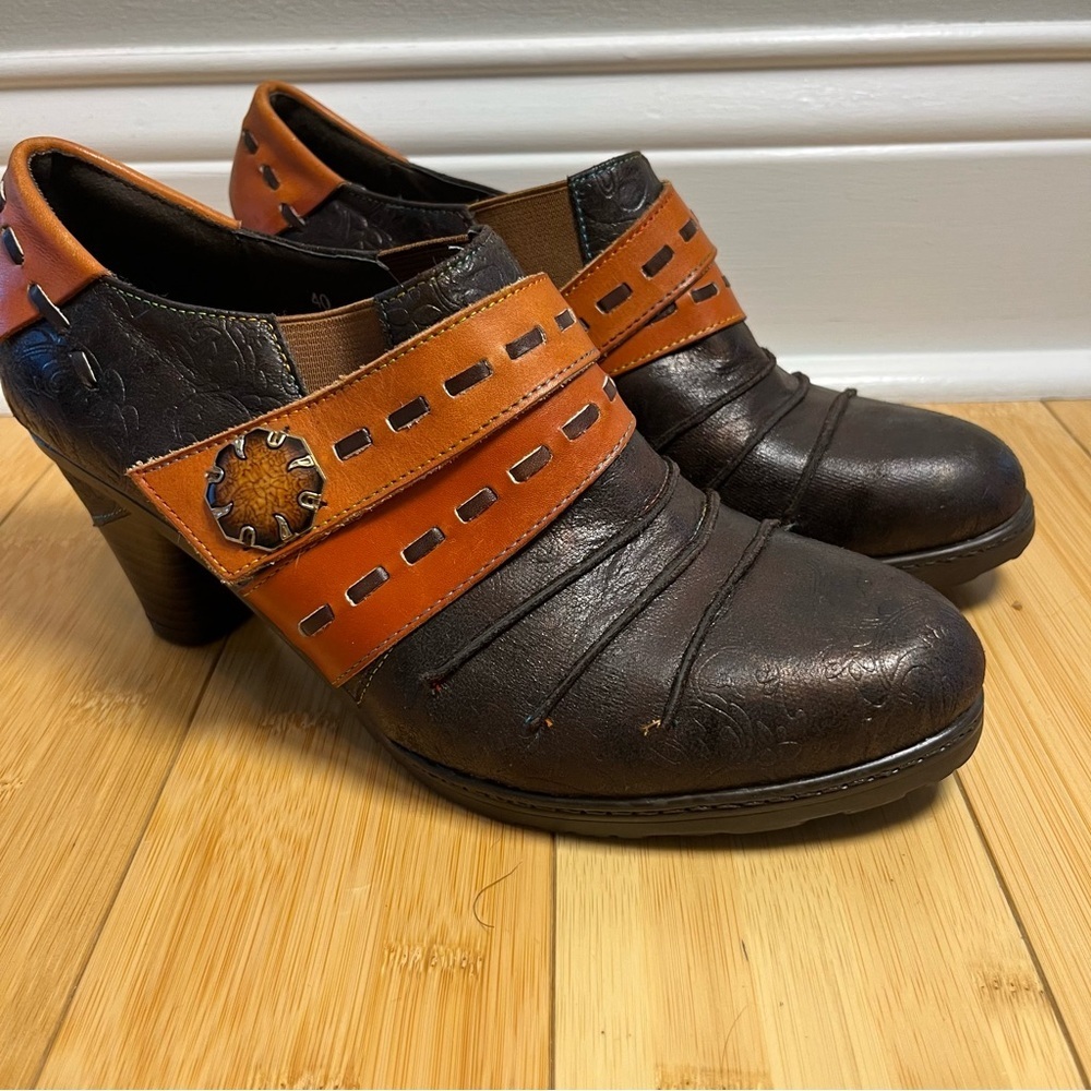 SOFFIA  Ruched Woman Brown Leather Pumps Heel size 40/9